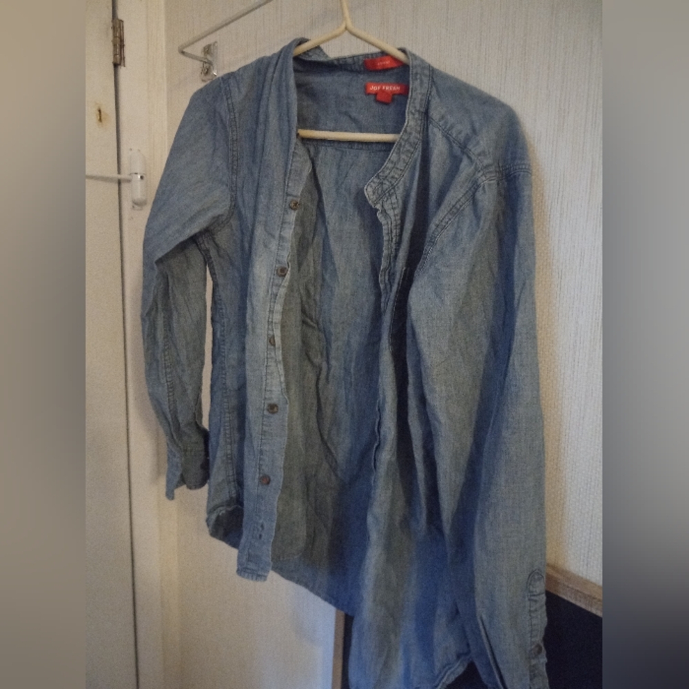 Long sleeved jean shirt
